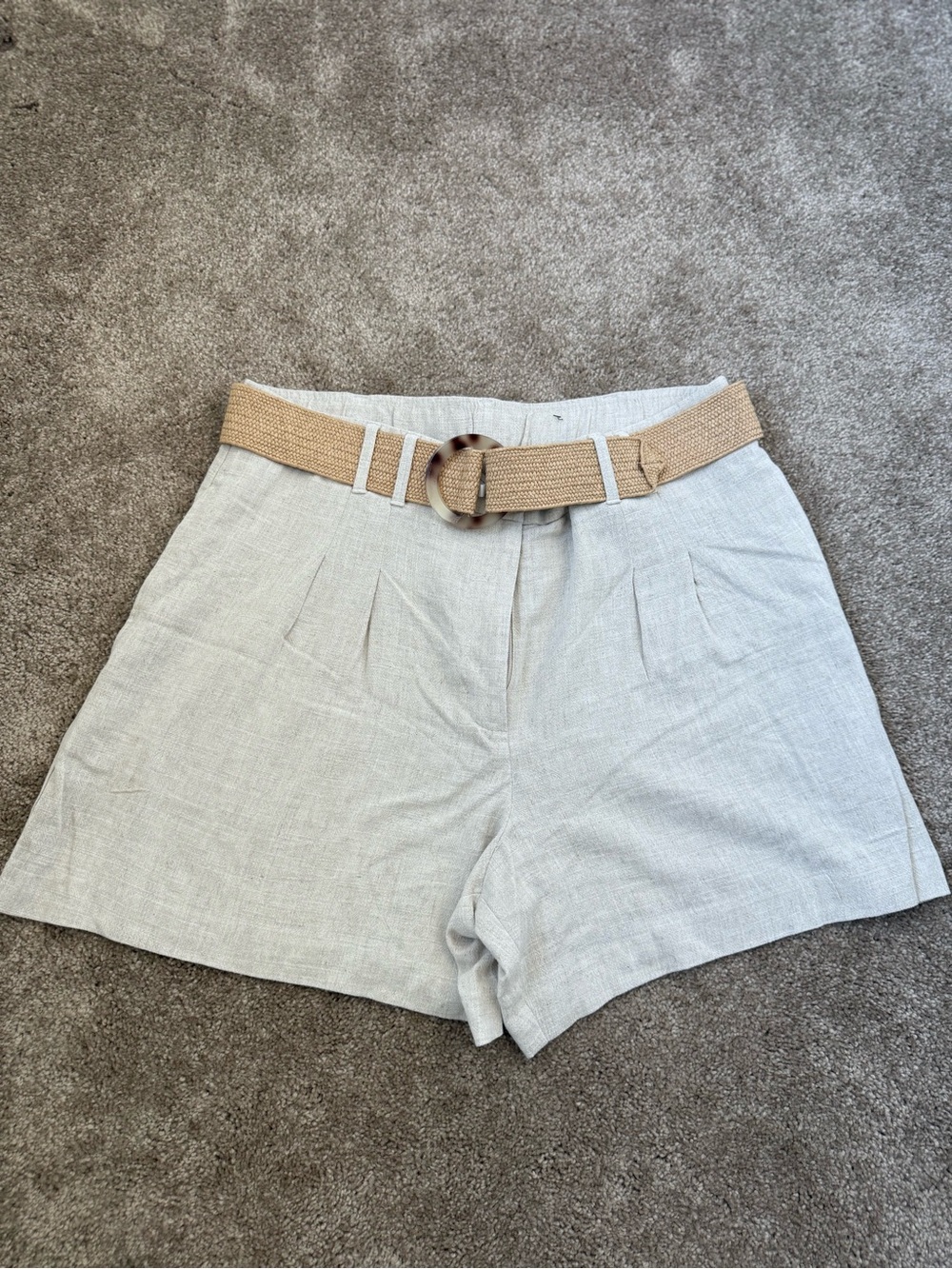 Nine West Cream Linen-Blend High-Rise Shorts with Tan Belt